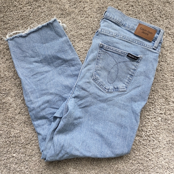 Calvin Klein Light Blue Women's Higj Rise Straight Jeans - Picture 1 of 6